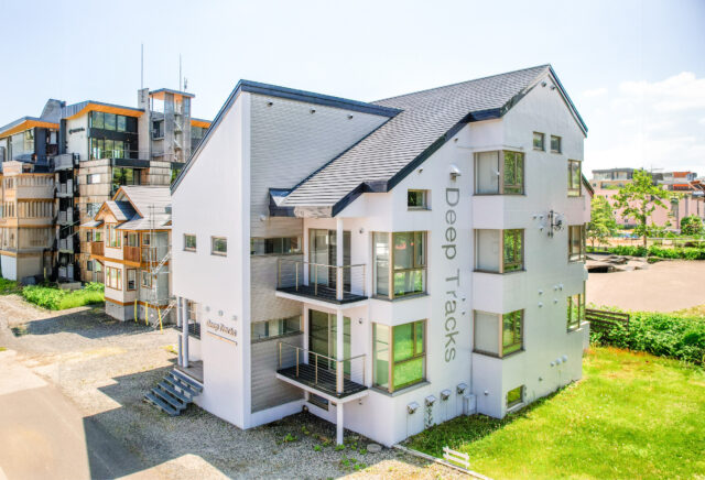Niseko Central Condominiums, Hirafu, Niseko — Exterior