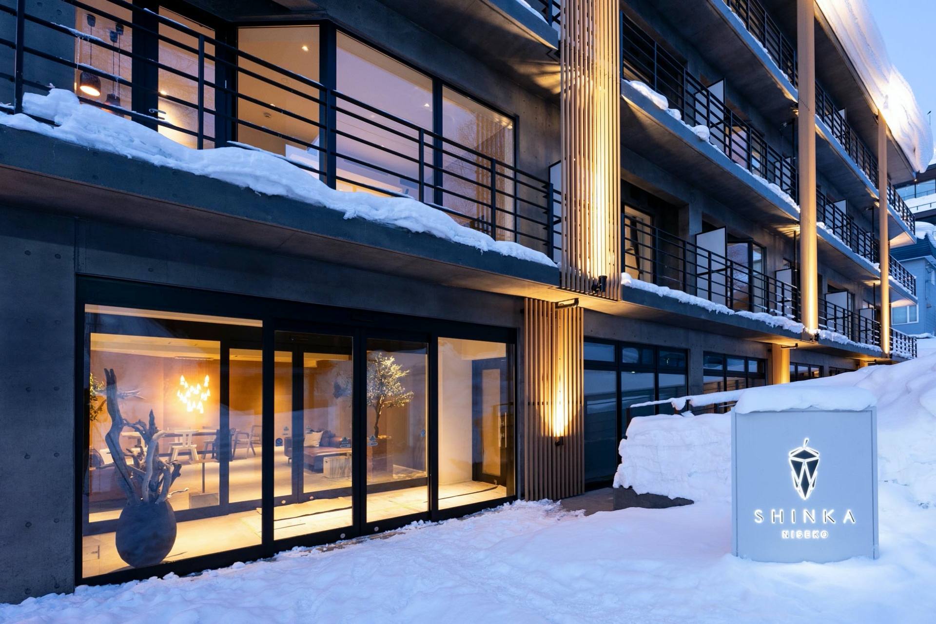 Shinka Niseko, Hirafu, Niseko — Lobby